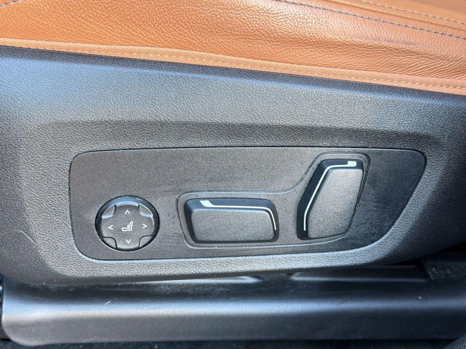 Used 2024 BMW X3 sDrive30i w/ Premium Package image 14