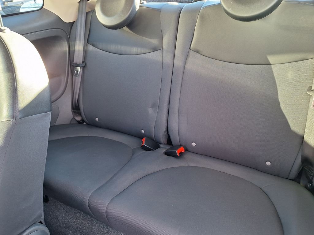 Used 2015 FIAT 500 Pop image 12