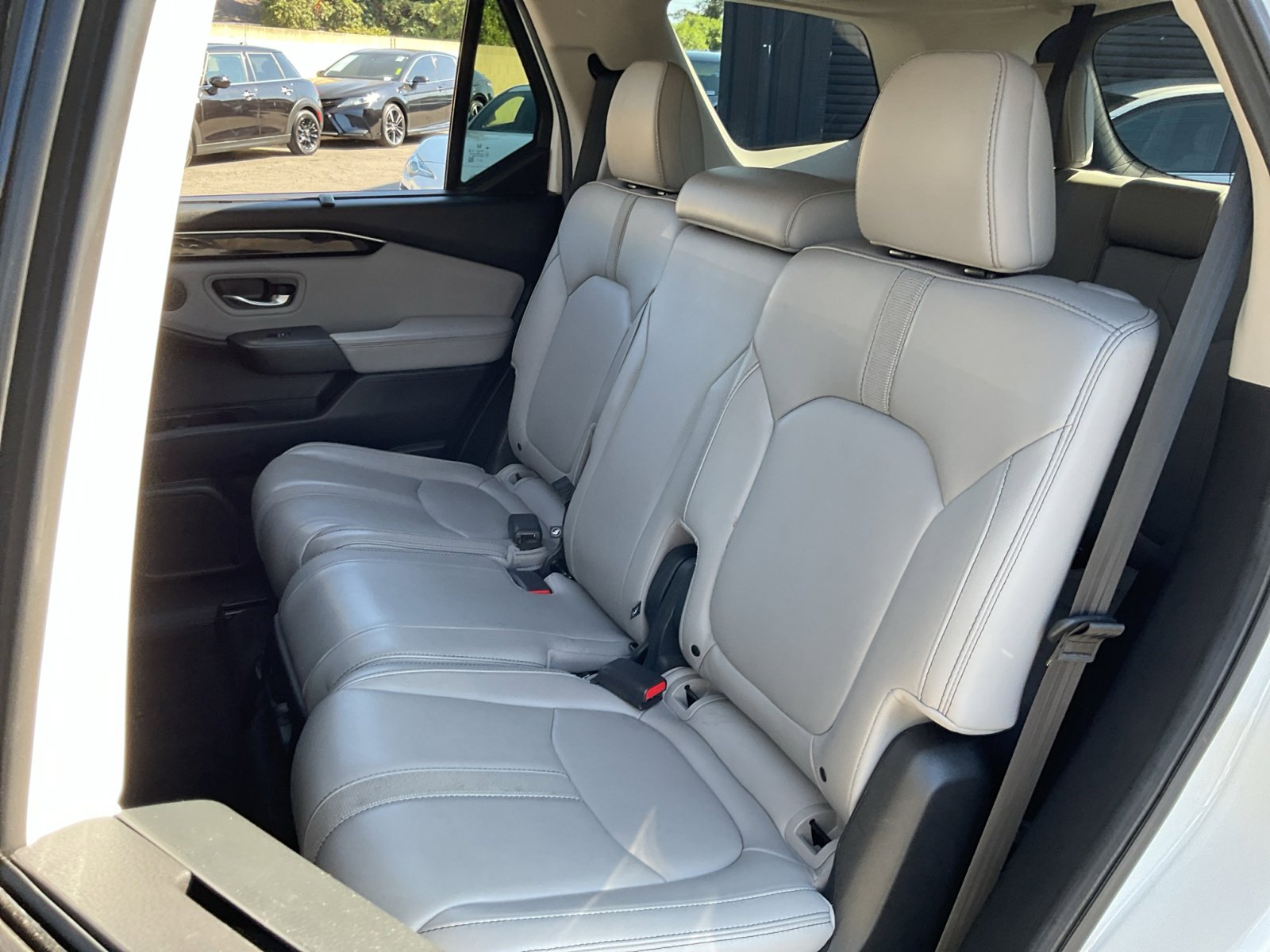 Used 2024 Honda Pilot Touring image 20