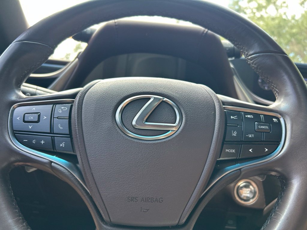 Used 2021 Lexus ES 350 w/ Accessory Package FWD image 23