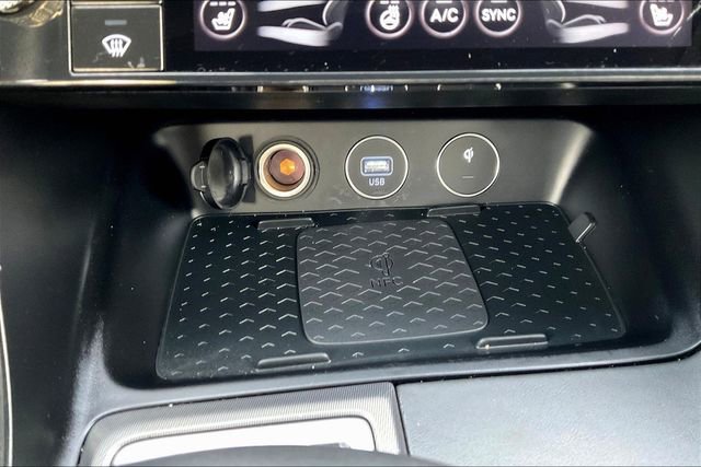 Certified 2025 Genesis G70 3.3T Advanced w/ Sport Prestige Package image 33