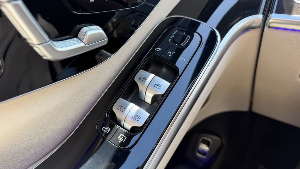 Used 2023 Mercedes-Benz S 500 4MATIC image 9