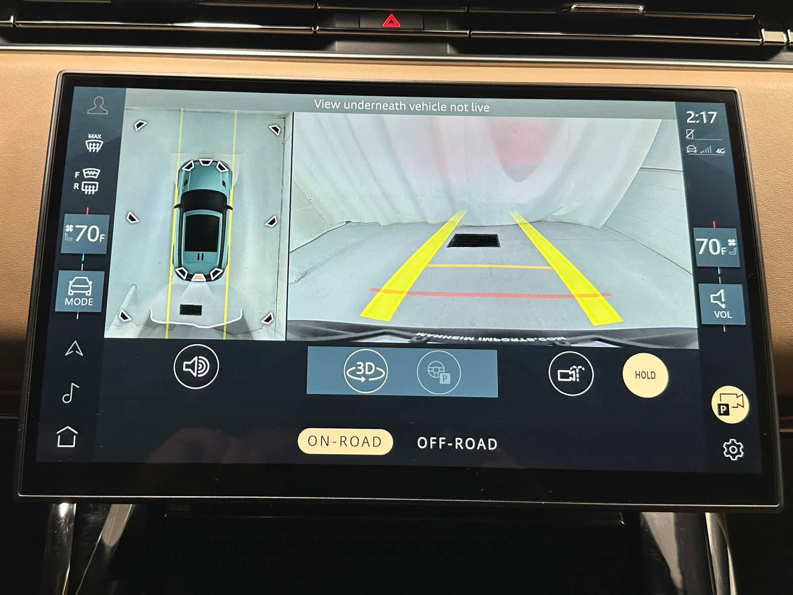 Used 2024 Land Rover Range Rover Sport SE image 35