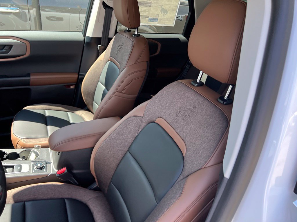 New 2026 Ford Bronco Sport Outer Banks w/ Sasquatch Outer Banks Package AWD/4WD image 13