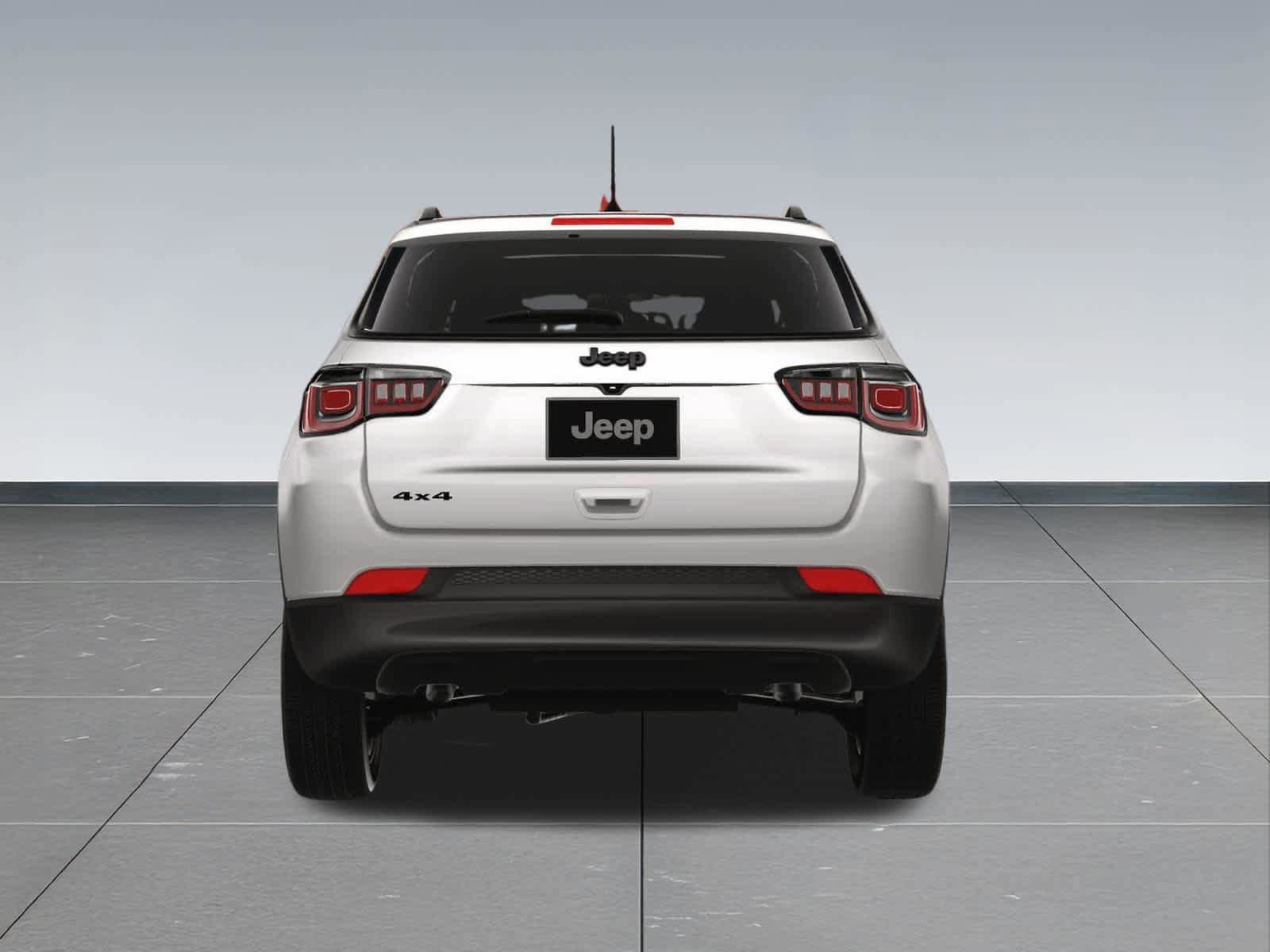 Used 2025 Jeep Compass Latitude w/ Sun & Sound Group image 10