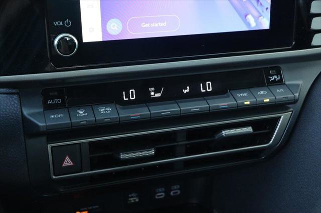 Certified 2025 Toyota Camry LE image 17