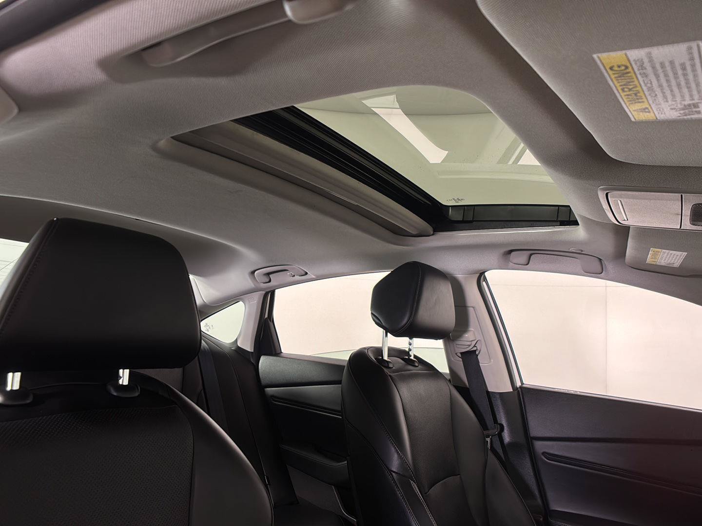 Used 2023 Honda Accord Touring image 14