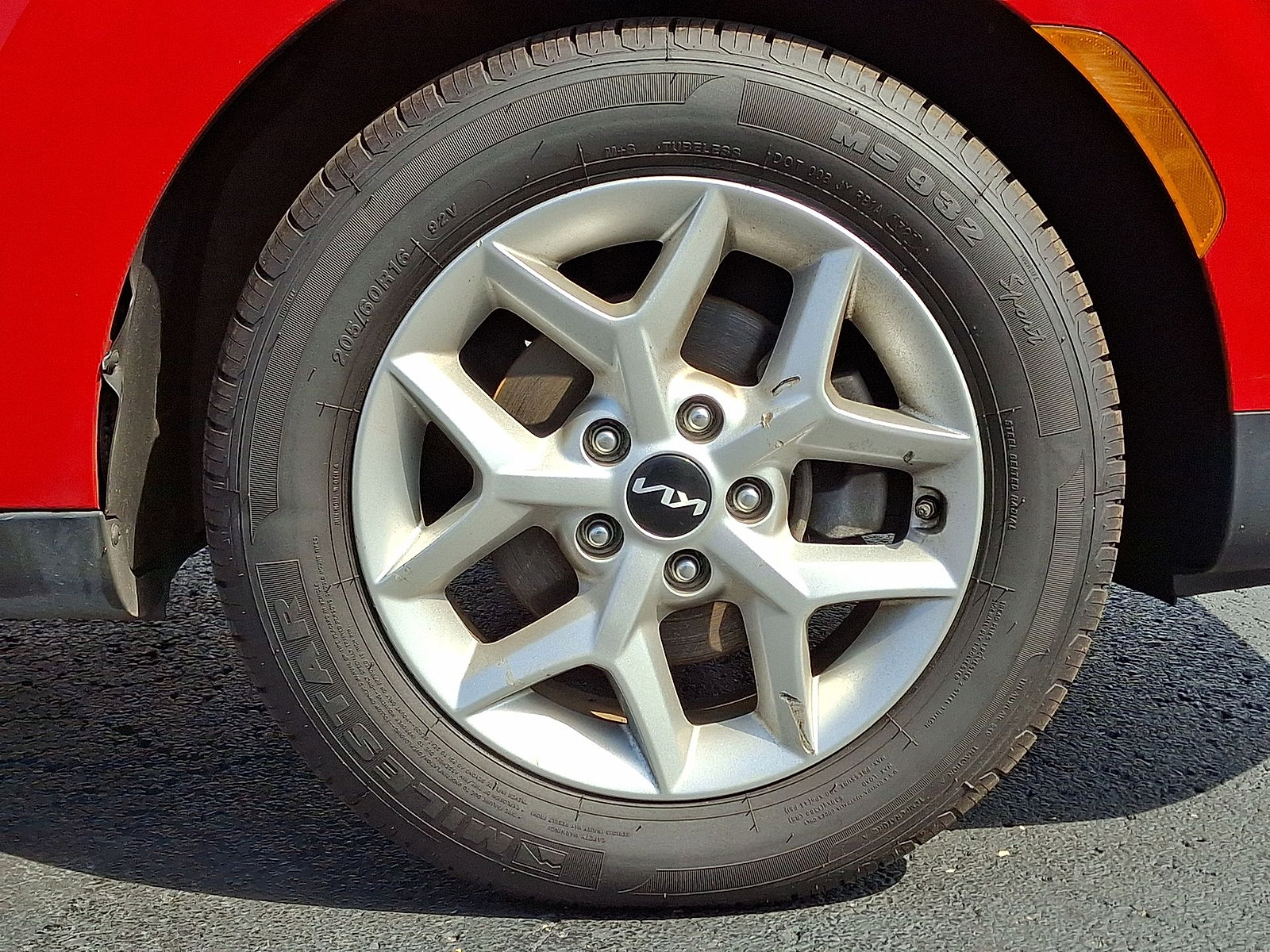 Used 2023 Kia Soul LX w/ LX Technology Package FWD image 26