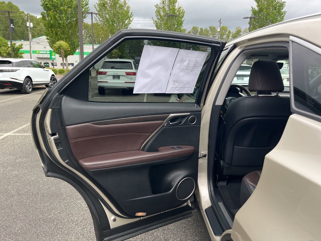 Used 2017 Lexus RX 450h AWD w/ Cold Weather Package image 15