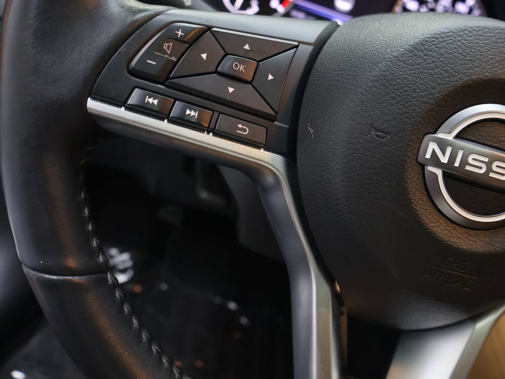 Used 2024 Nissan Sentra SV w/ SV Premium Package FWD image 19