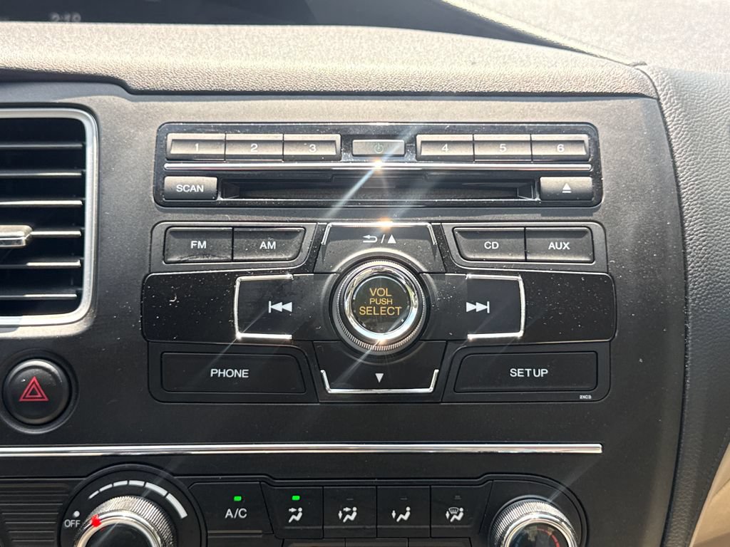 Used 2014 Honda Civic LX image 25