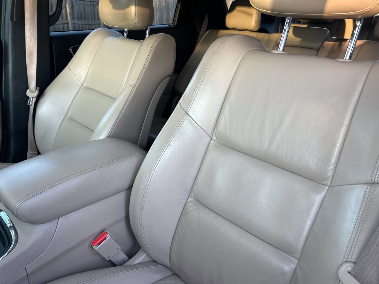 Used 2016 Dodge Durango Limited w/ Nav & Power Liftgate Group RWD image 11