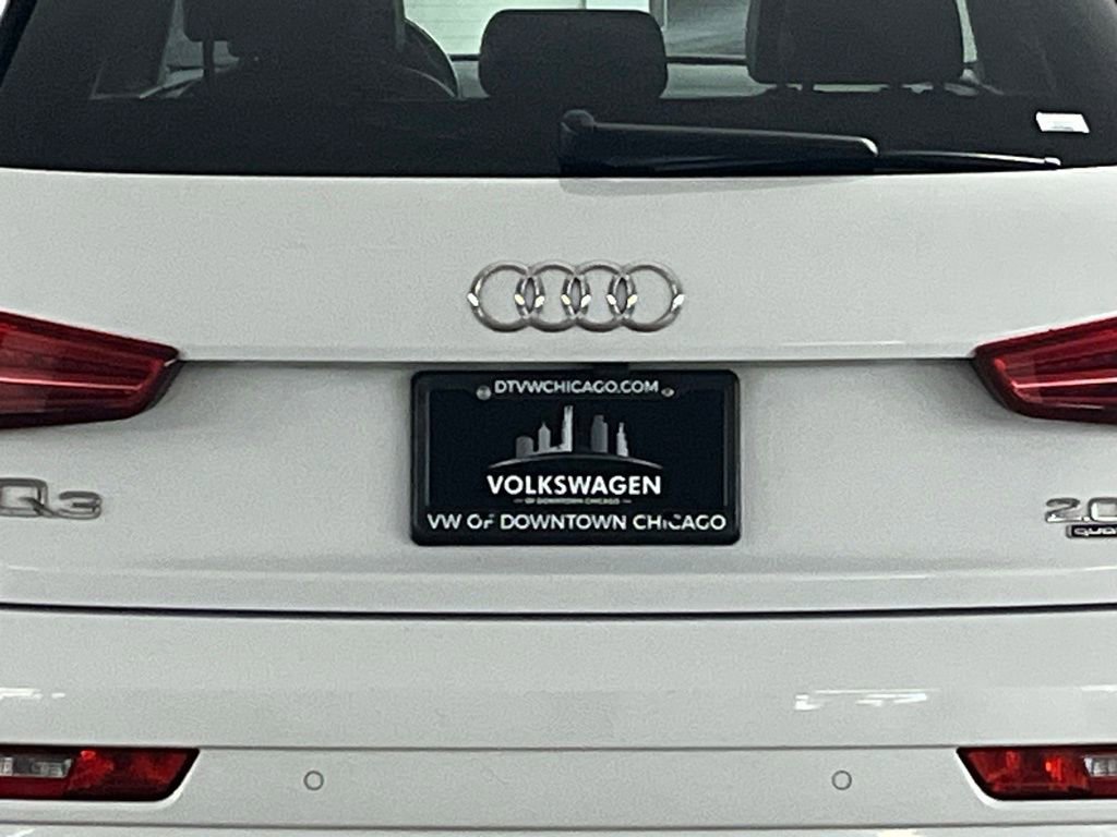 Used 2018 Audi Q3 2.0T Premium Plus w/ Premium Plus Package image 34