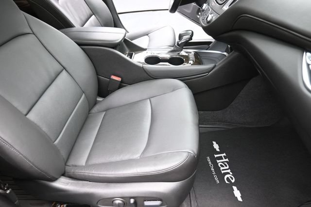 Used 2022 Chevrolet Malibu Premier FWD image 25