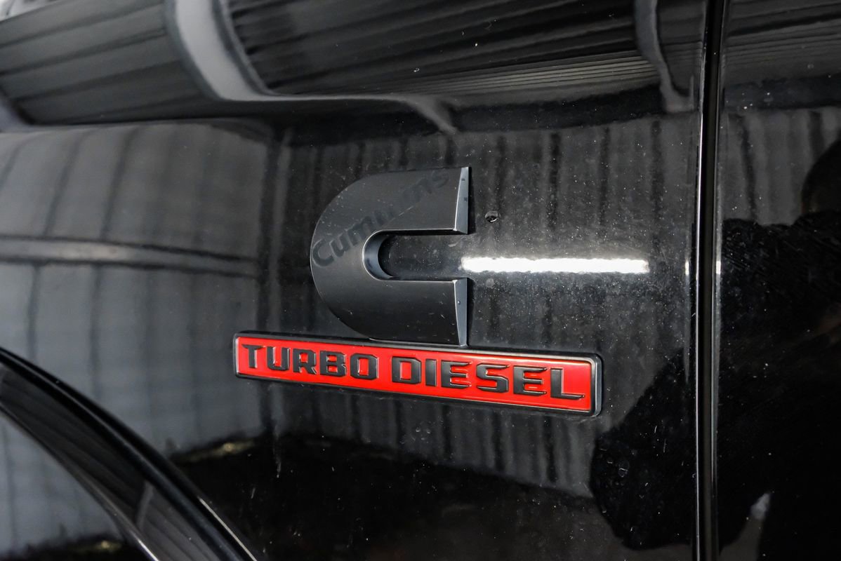 Used 2019 RAM 2500 Laramie w/ Black Appearance Package AWD/4WD image 54