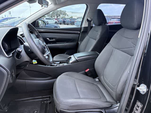 Used 2023 Hyundai Tucson SE FWD image 17