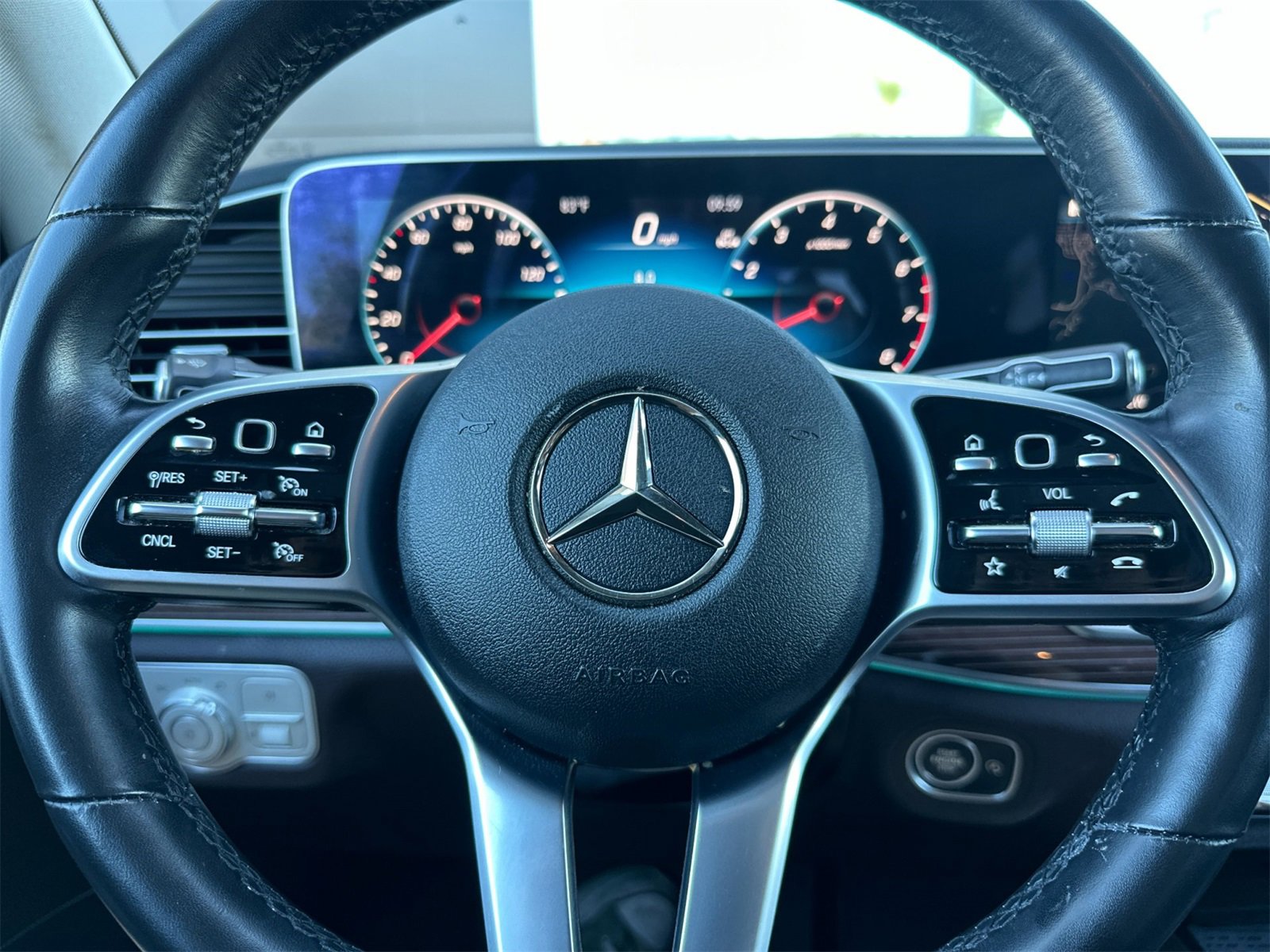 Certified 2023 Mercedes-Benz GLS 450 4MATIC image 28