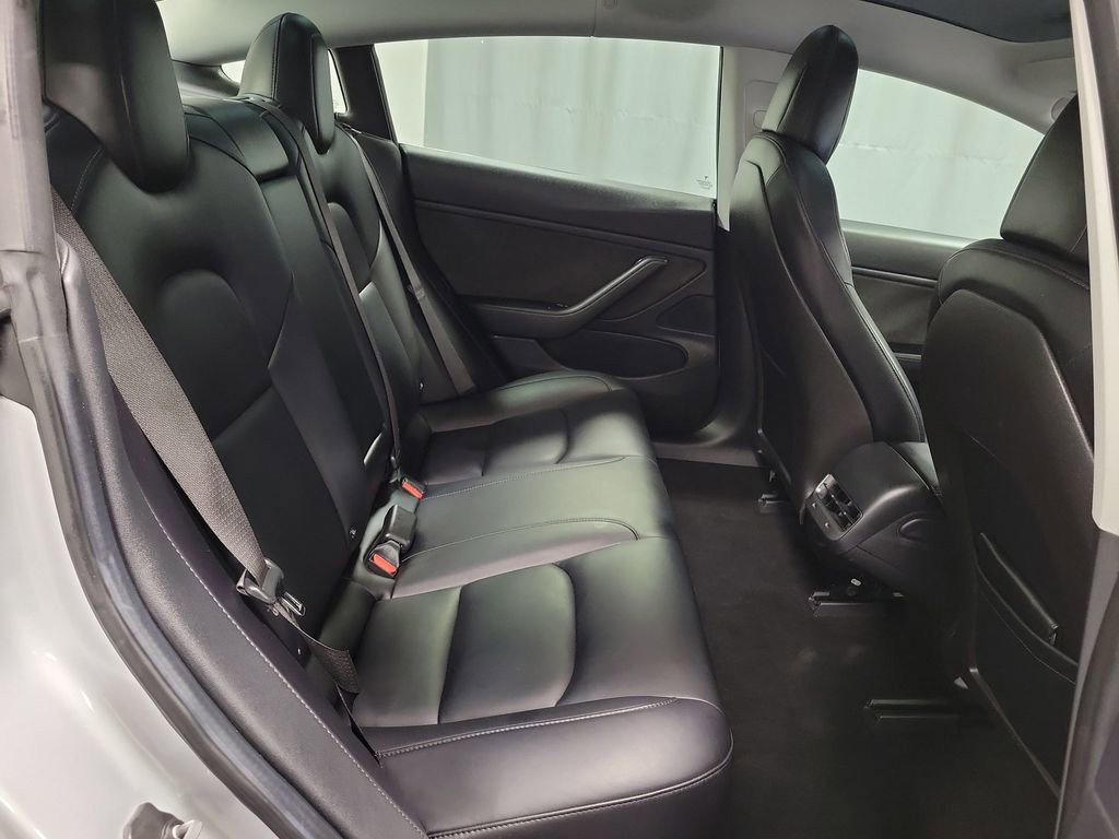 Used 2018 Tesla Model 3 Long Range image 25