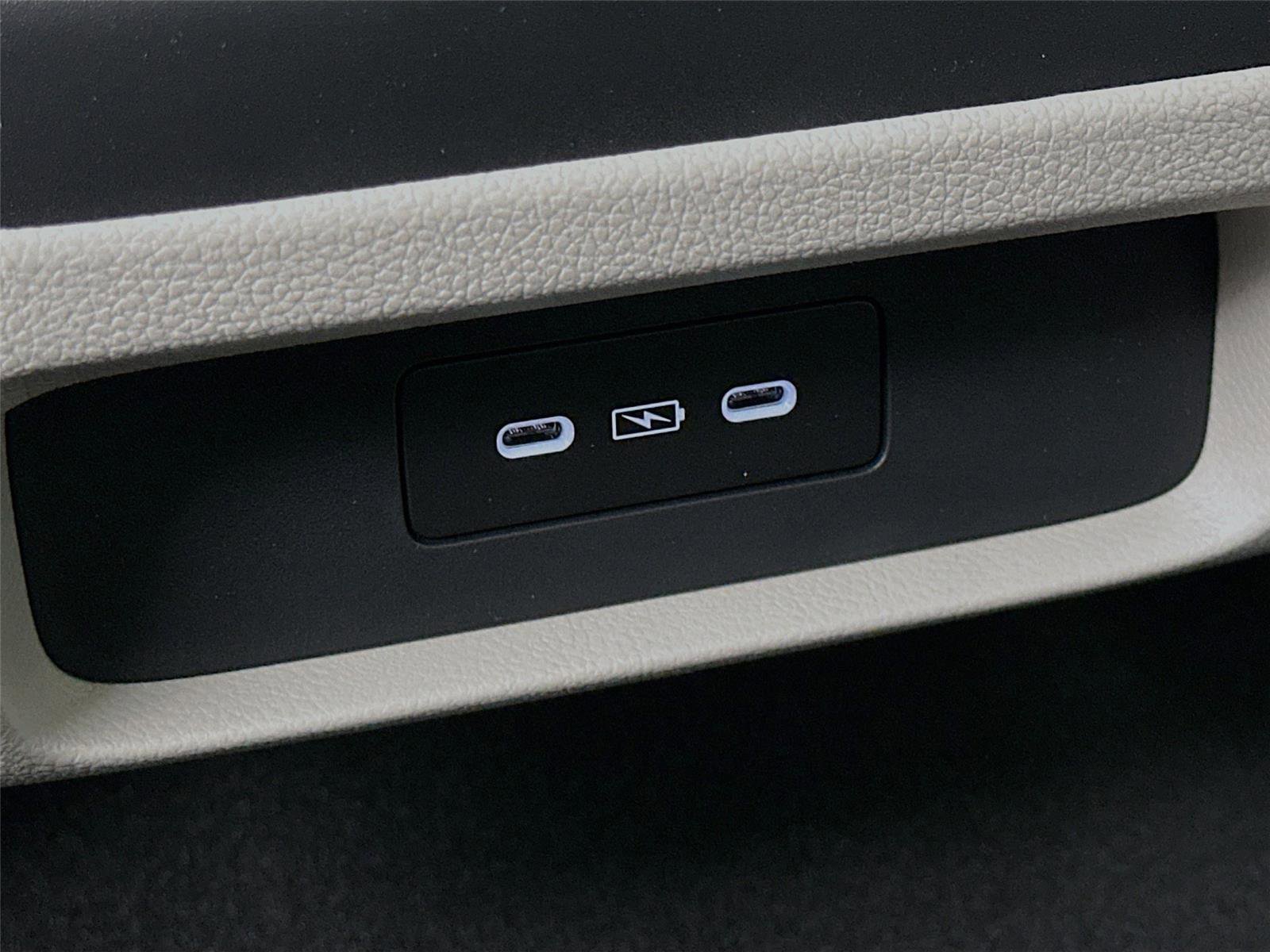 New 2026 Honda Odyssey Elite image 24