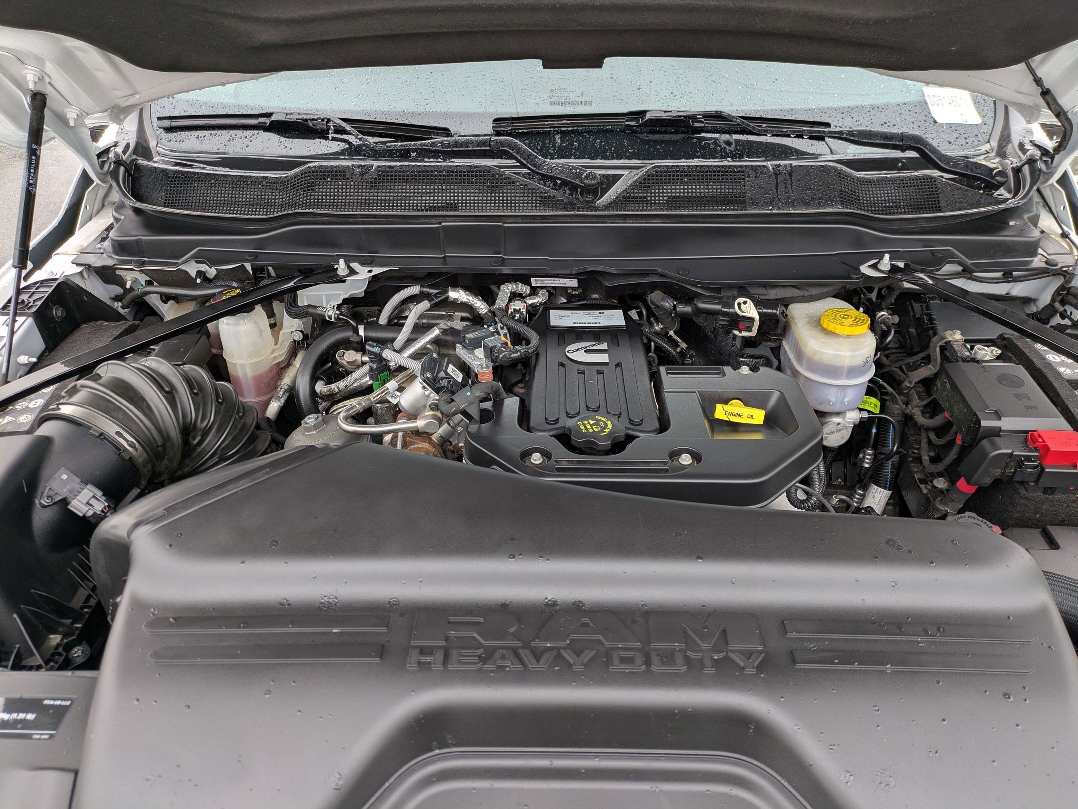 Used 2025 RAM 2500 Laramie AWD/4WD image 33