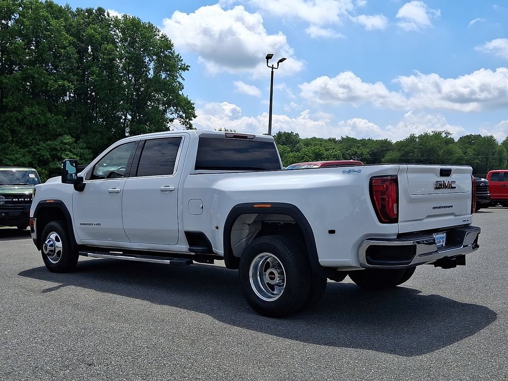 Used 2023 GMC Sierra 3500 SLE AWD/4WD image 4