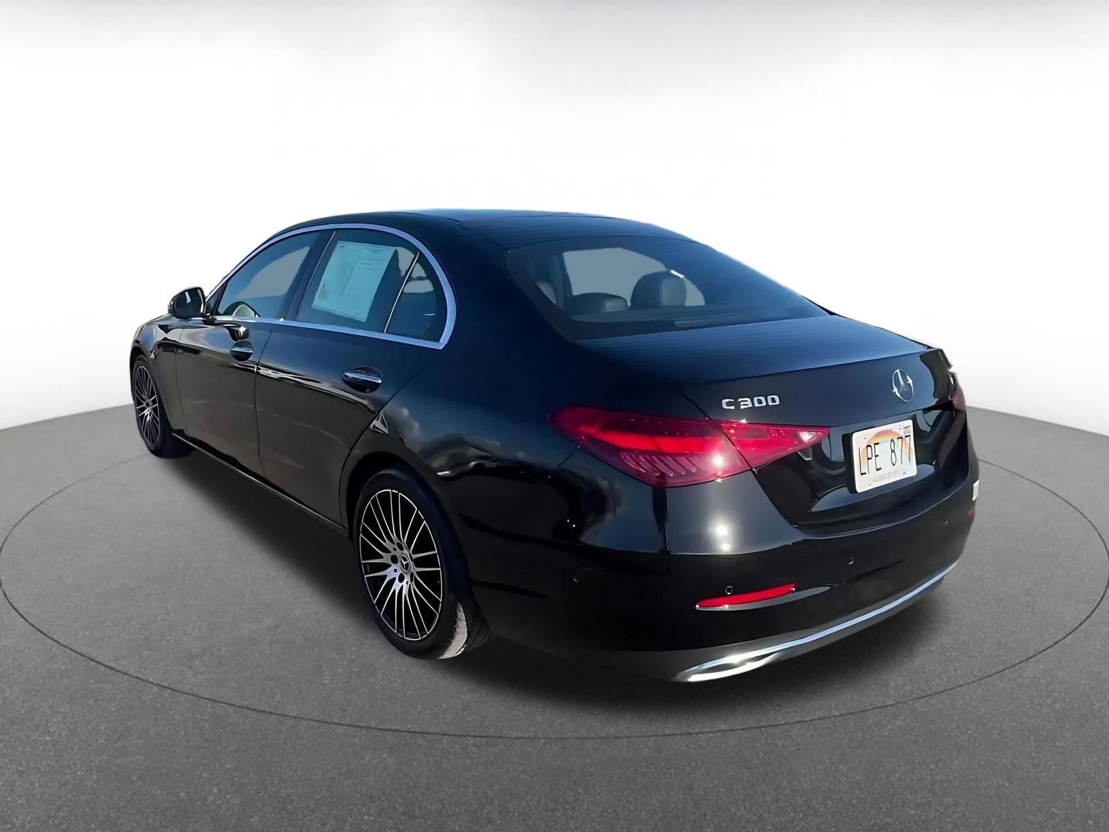 Used 2024 Mercedes-Benz C 300 4MATIC Sedan image 11