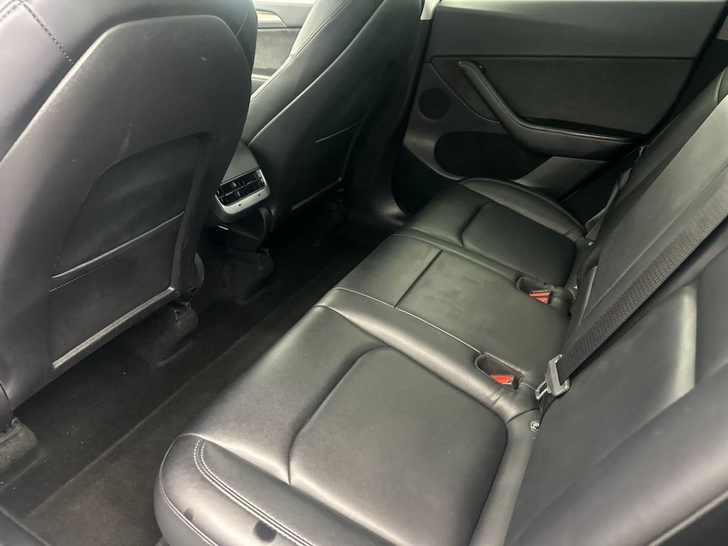 Used 2023 Tesla Model Y Performance AWD/4WD image 11