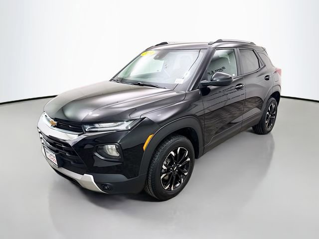 Used 2023 Chevrolet TrailBlazer LT AWD/4WD image 3