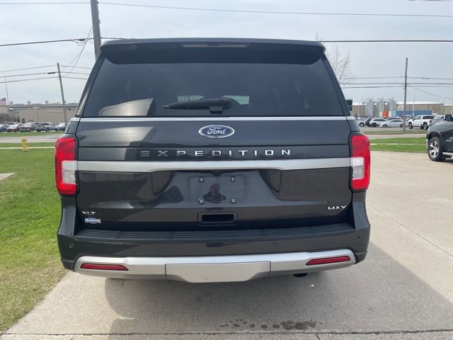 Used 2024 Ford Expedition Max XLT AWD/4WD image 12