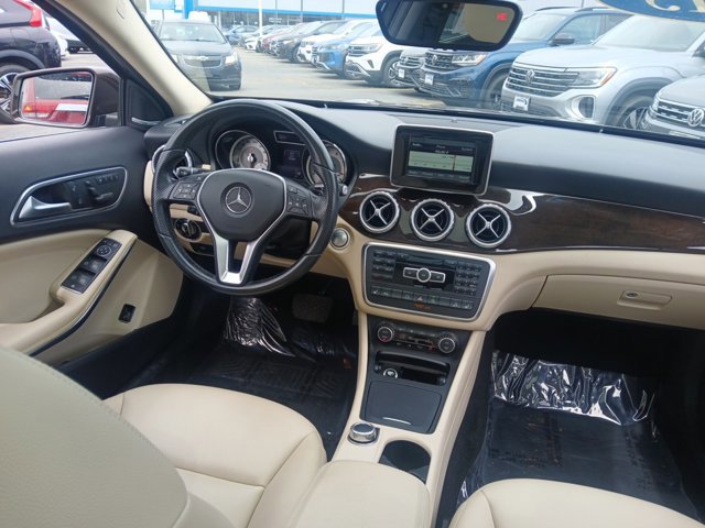 Used 2015 Mercedes-Benz GLA 250 4MATIC image 27