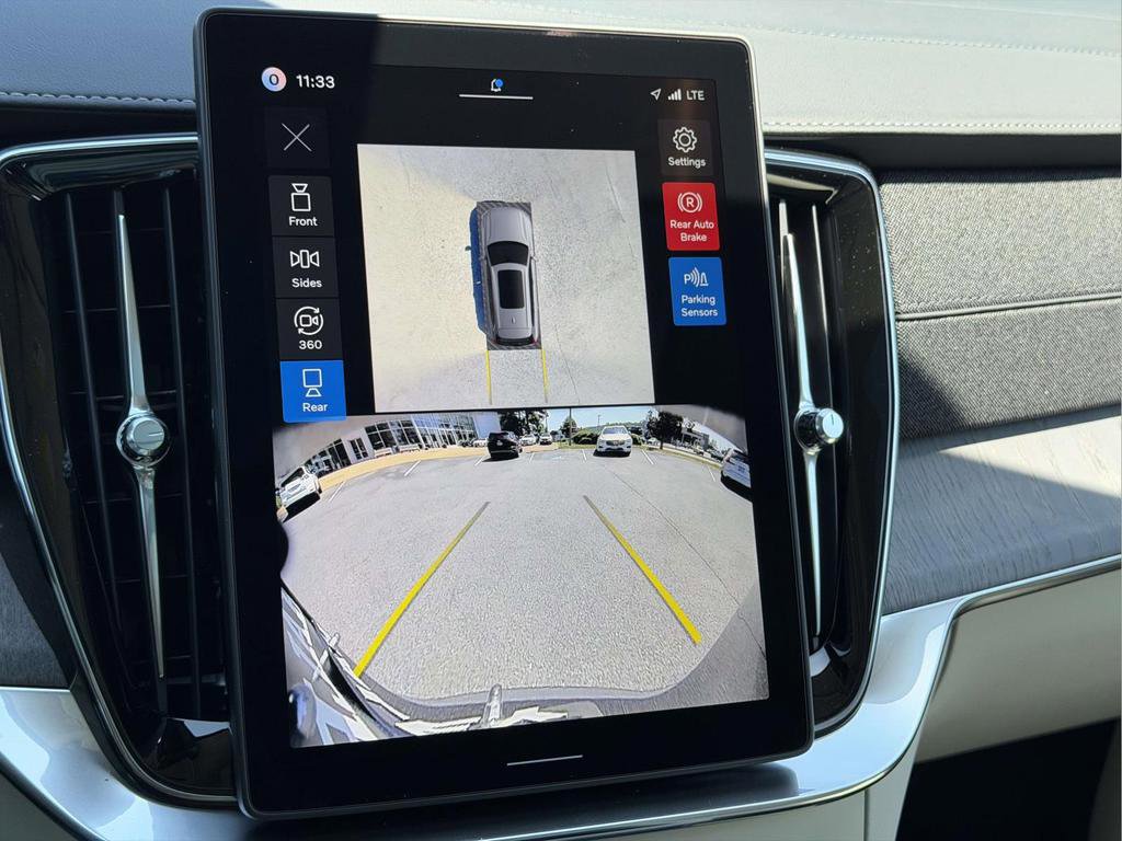 New 2026 Volvo XC90 T8 Ultra w/ Protection Package Premier AWD/4WD image 4