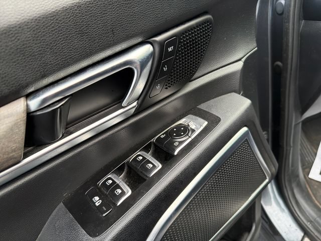 Used 2022 Kia Telluride SX w/ SX Prestige Package AWD/4WD image 11