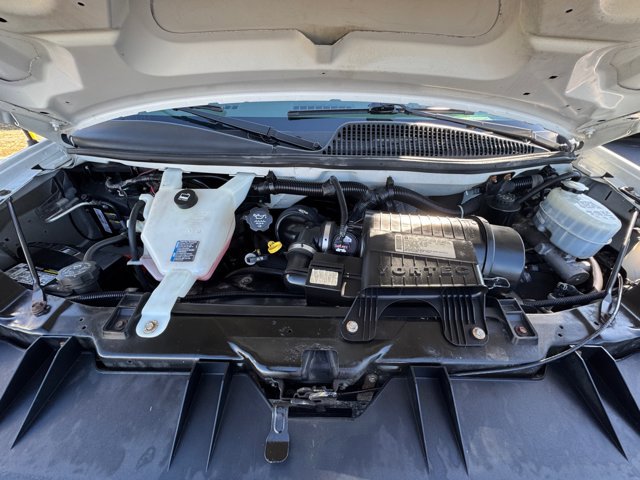 Used 2011 Chevrolet Express 3500 RWD image 27
