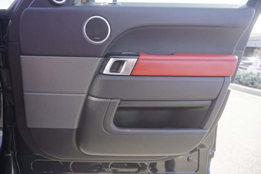 Used 2016 Land Rover Range Rover Sport Supercharged image 21
