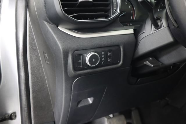 Used 2020 Ford Explorer XLT w/ Equipment Group 202A image 33