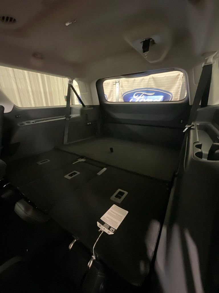 New 2025 Ford Expedition Max Platinum image 12