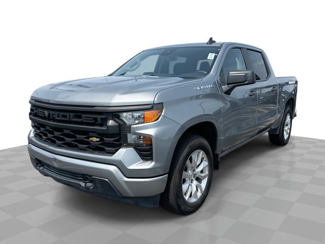 Used 2023 Chevrolet Silverado 1500 Custom AWD/4WD image 1