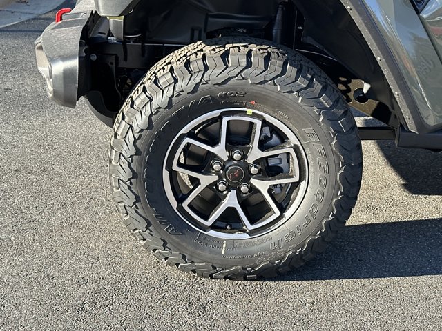 New 2026 Jeep Wrangler Unlimited Rubicon w/ Safety Group AWD/4WD image 11