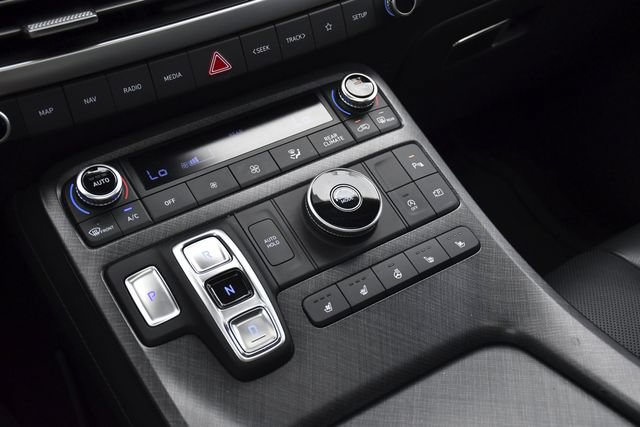 Used 2024 Hyundai Palisade Limited FWD image 12