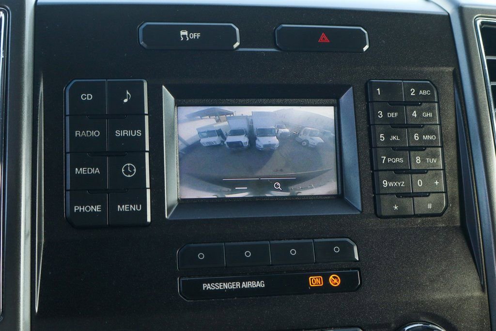Used 2017 Ford F550 2WD Regular Cab Super Duty image 37