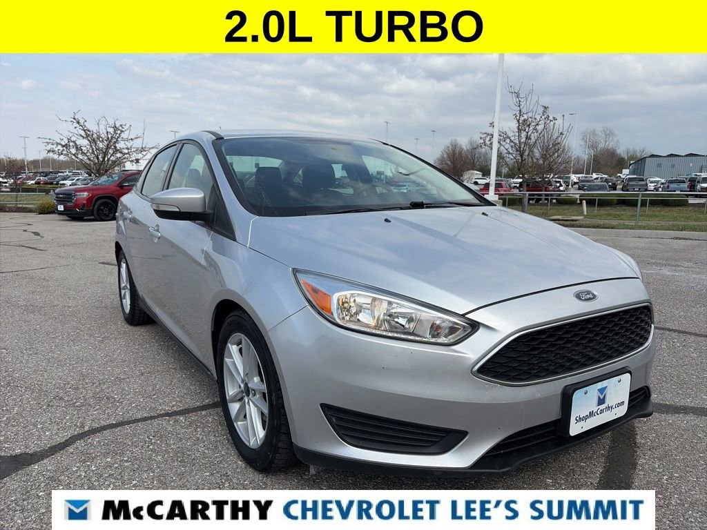 Used 2017 Ford Focus SE image 2
