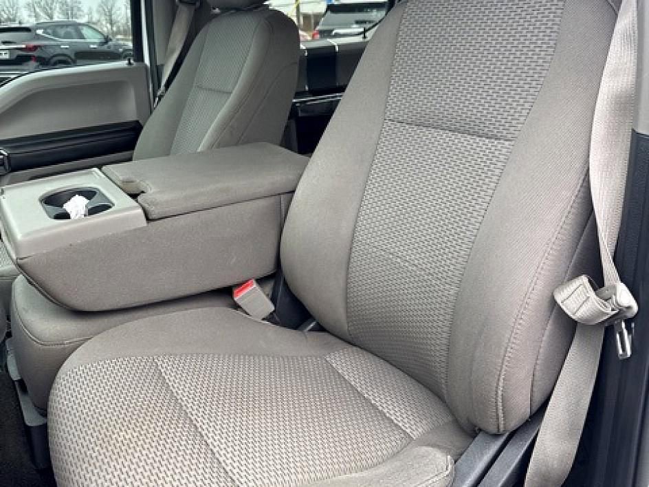 Used 2020 Ford F150 XLT image 6