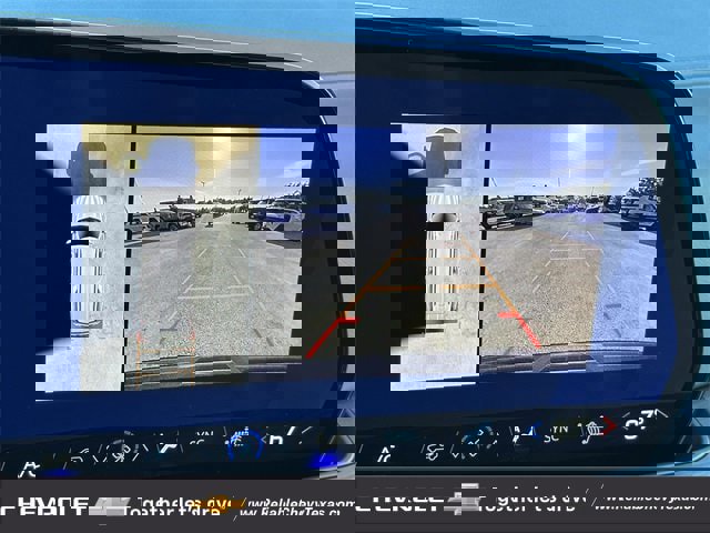 New 2026 Chevrolet Suburban Z71 image 18