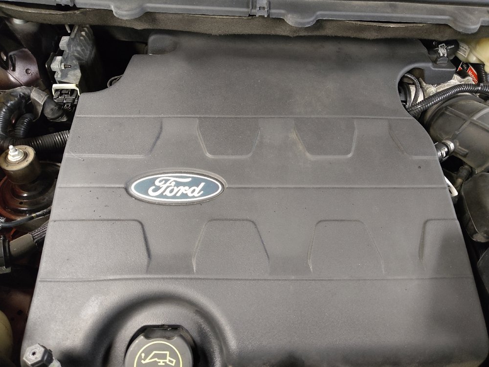 Used 2015 Ford Edge Titanium w/ Equipment Group 302A FWD image 30