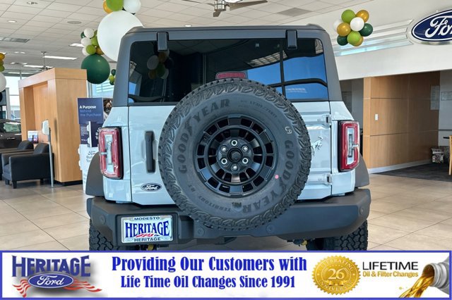 New 2026 Ford Bronco Outer Banks w/ Sasquatch Package image 5