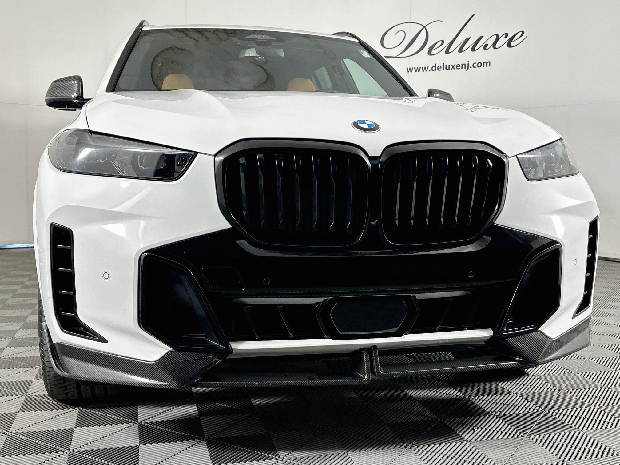 Used 2025 BMW X5 xDrive40i w/ M Sport Package AWD/4WD image 31