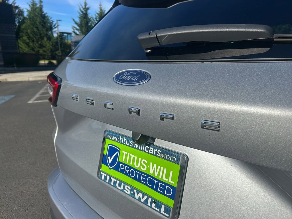 Used 2023 Ford Escape ST-Line w/ Tech Pack #1 image 32