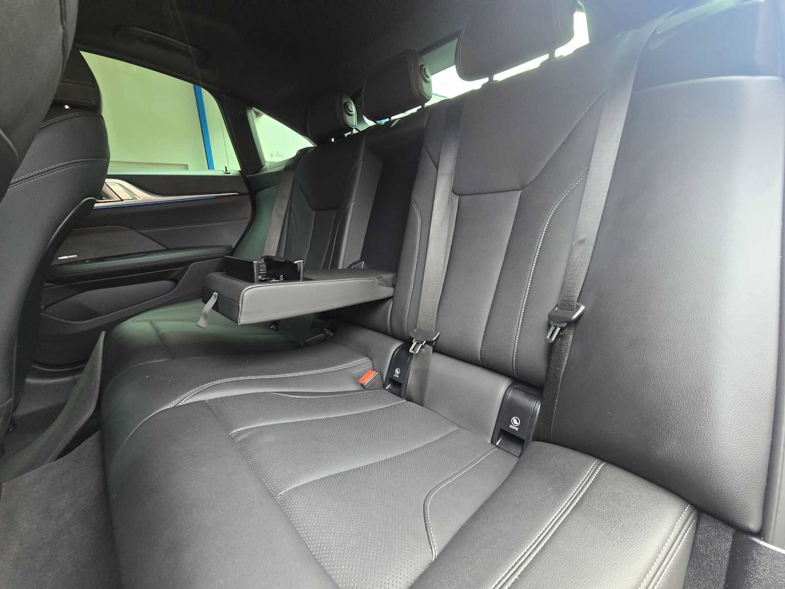 Used 2025 BMW i4 M50 w/ Premium Package AWD/4WD image 17