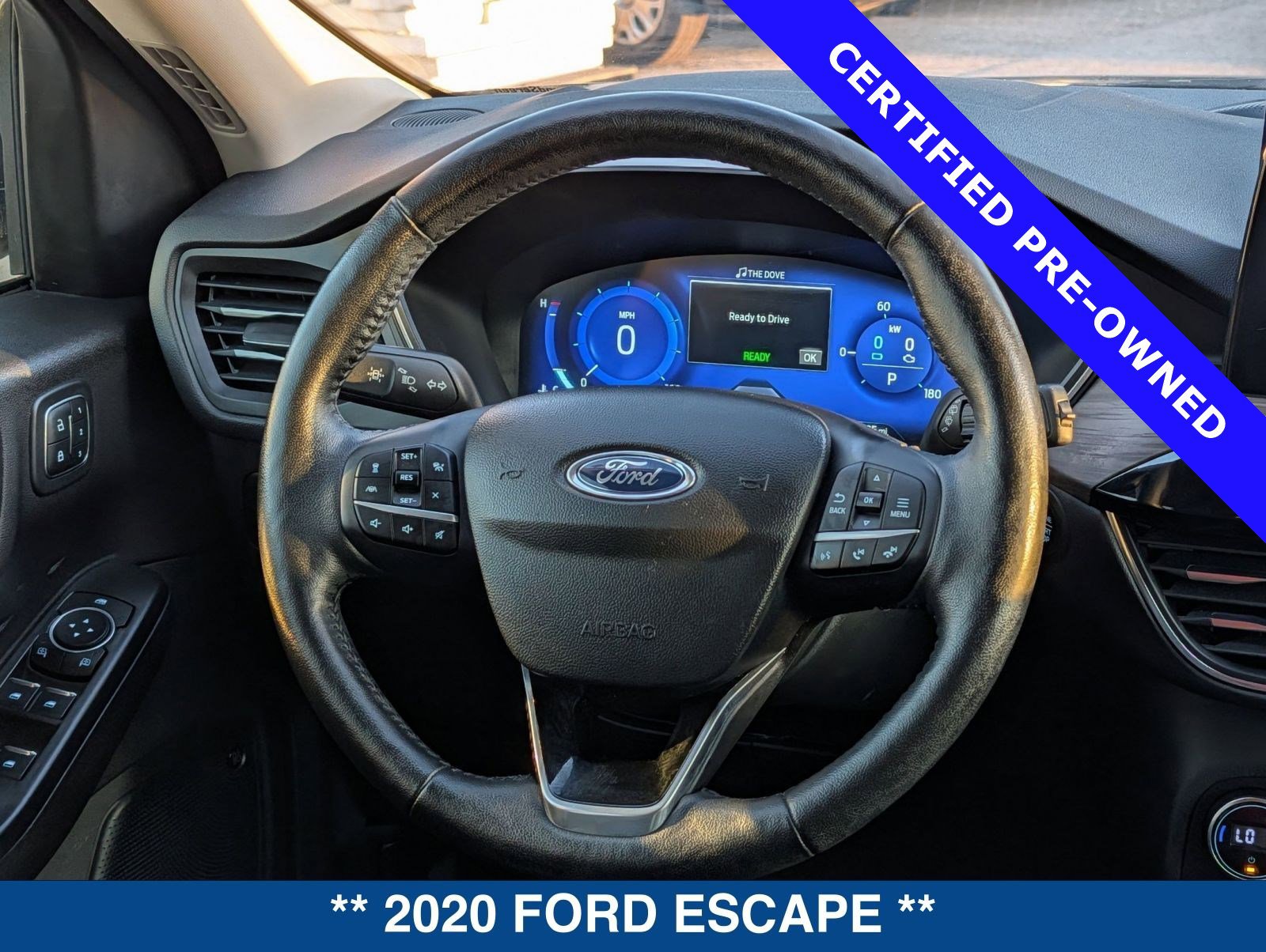 Used 2020 Ford Escape Titanium image 17