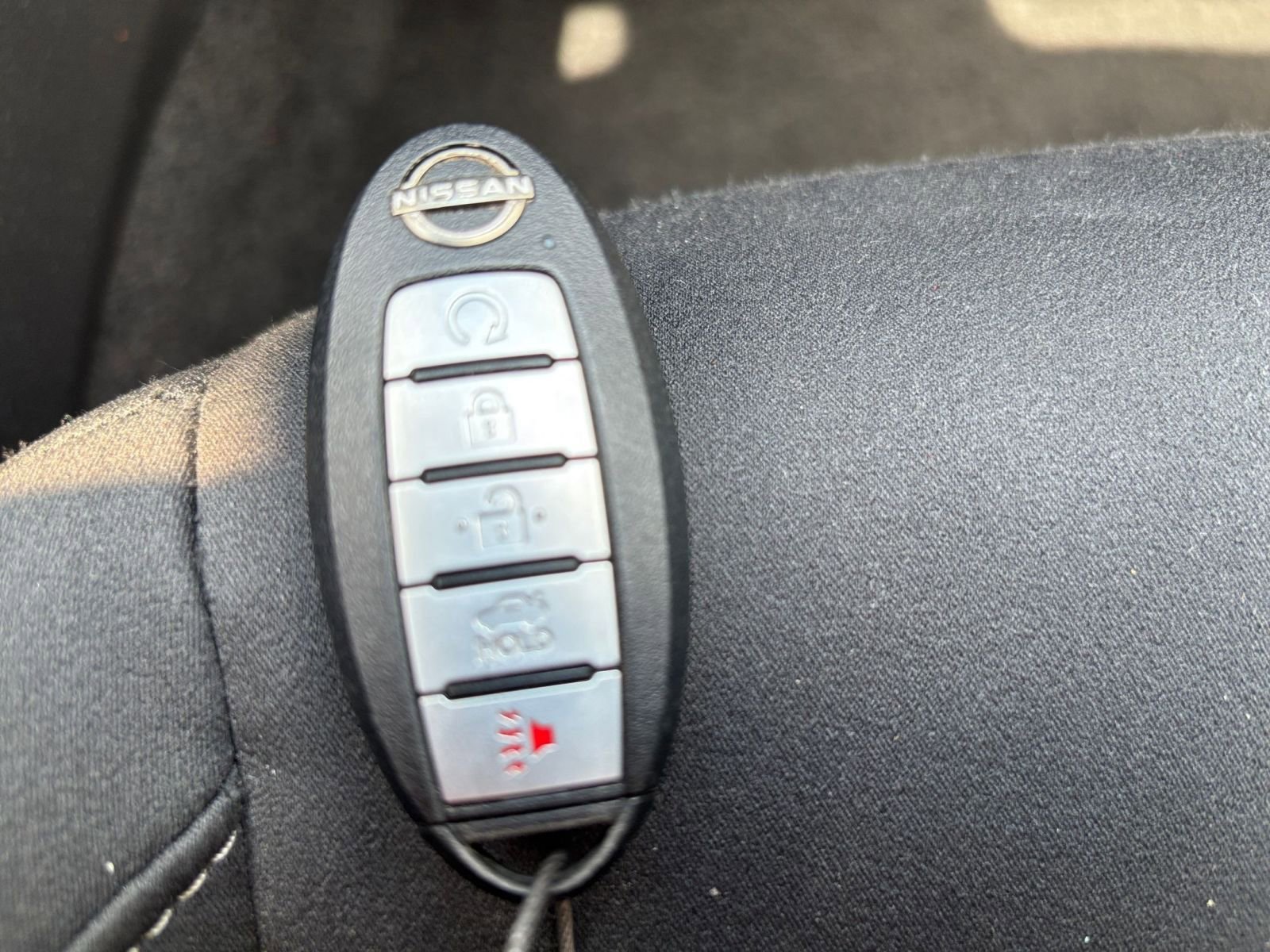 Used 2025 Nissan Altima 2.5 SV FWD image 22
